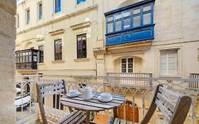 Tritoni Valletta Harbour suites
